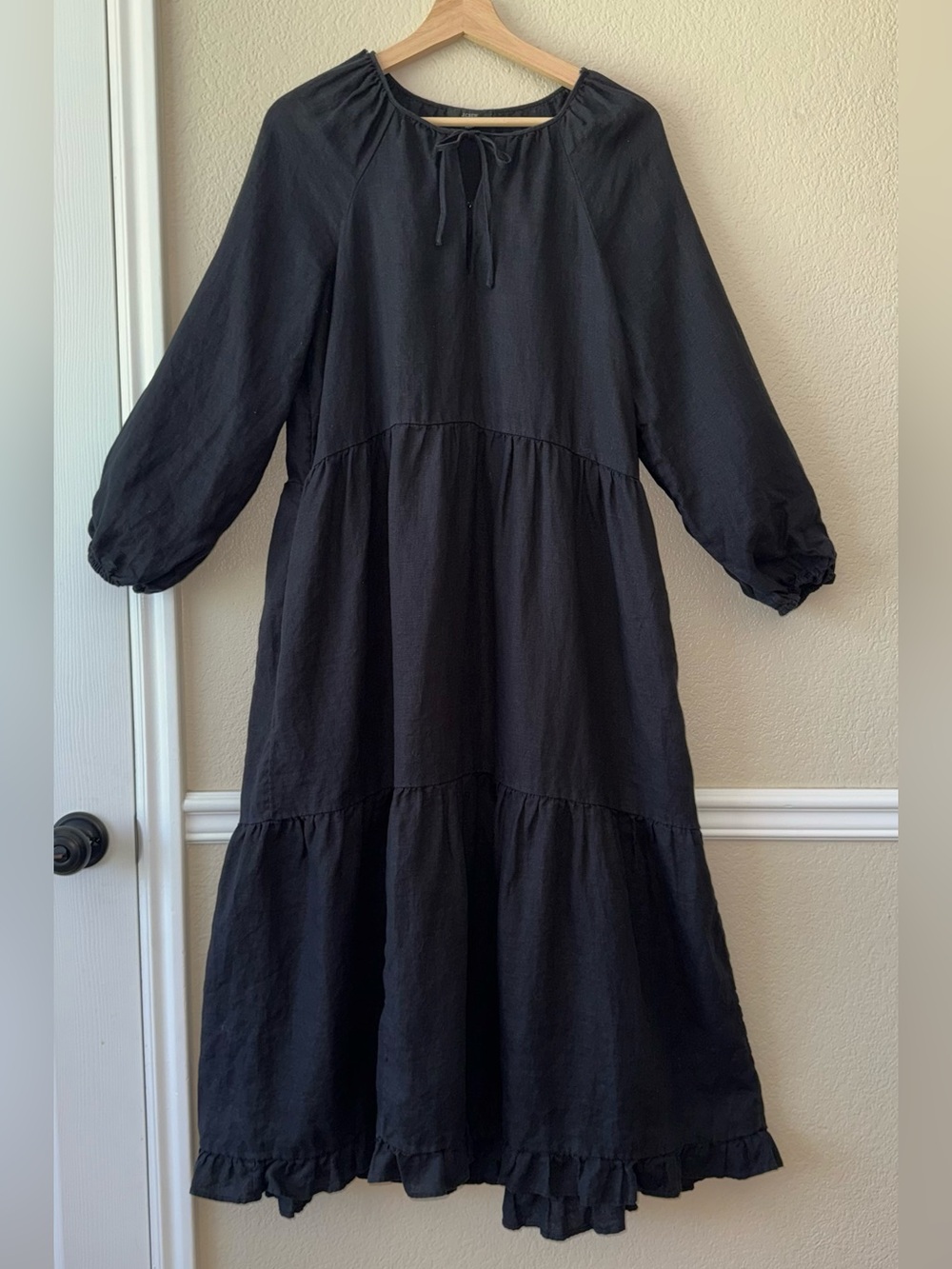J. Crew 100% Linen Long Sleeve Tiered Midi Maxi Dress Black Size Medium / Large